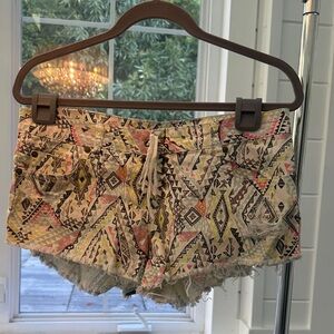 Billabong Geometric Print Shorts